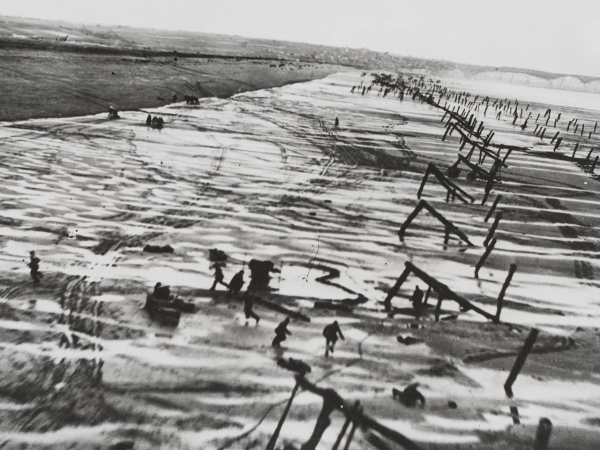 D-Day – The Naval and Air&nbsp;Involvement